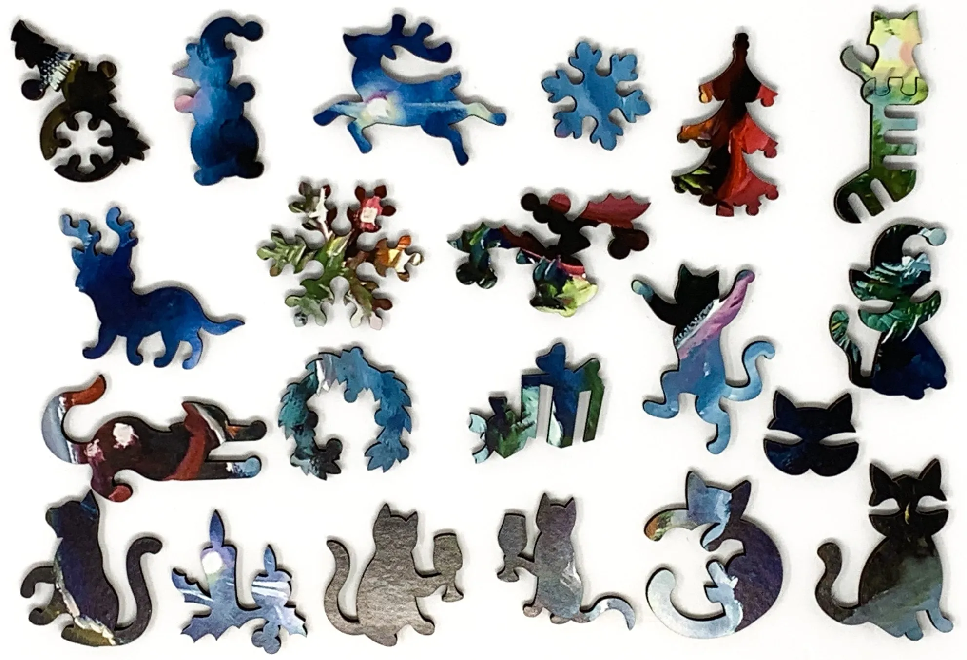A Purr-fect Christmas - 261 Piece Wooden Jigsaw Puzzle