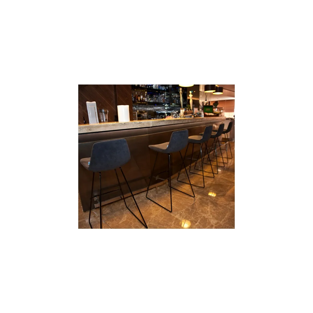 B&T Pera Bar Stool - Sled  Base